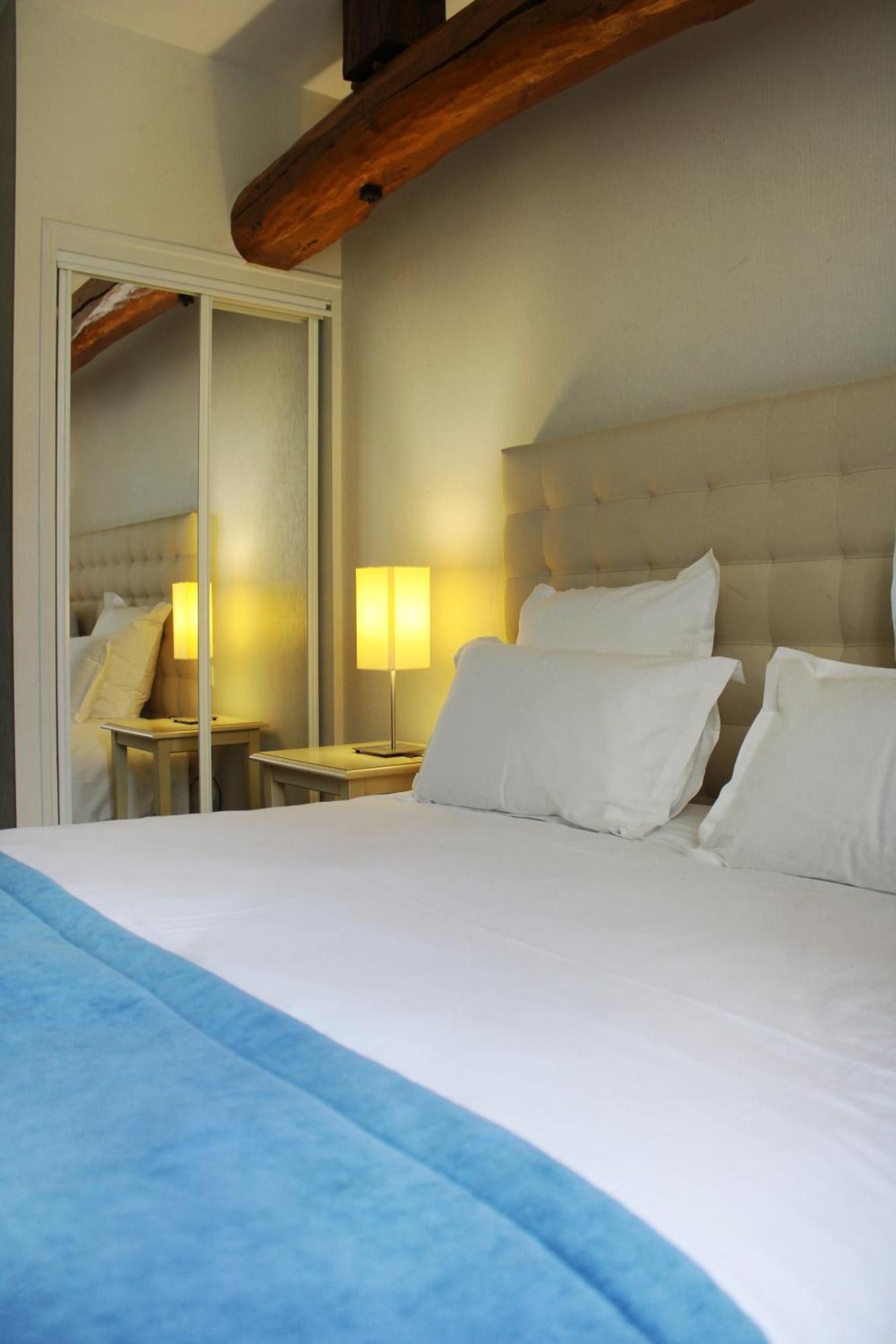 Auberge Du Lac, Sure Hotel Collection By Best Western Mesnil-Saint-Père Eksteriør billede