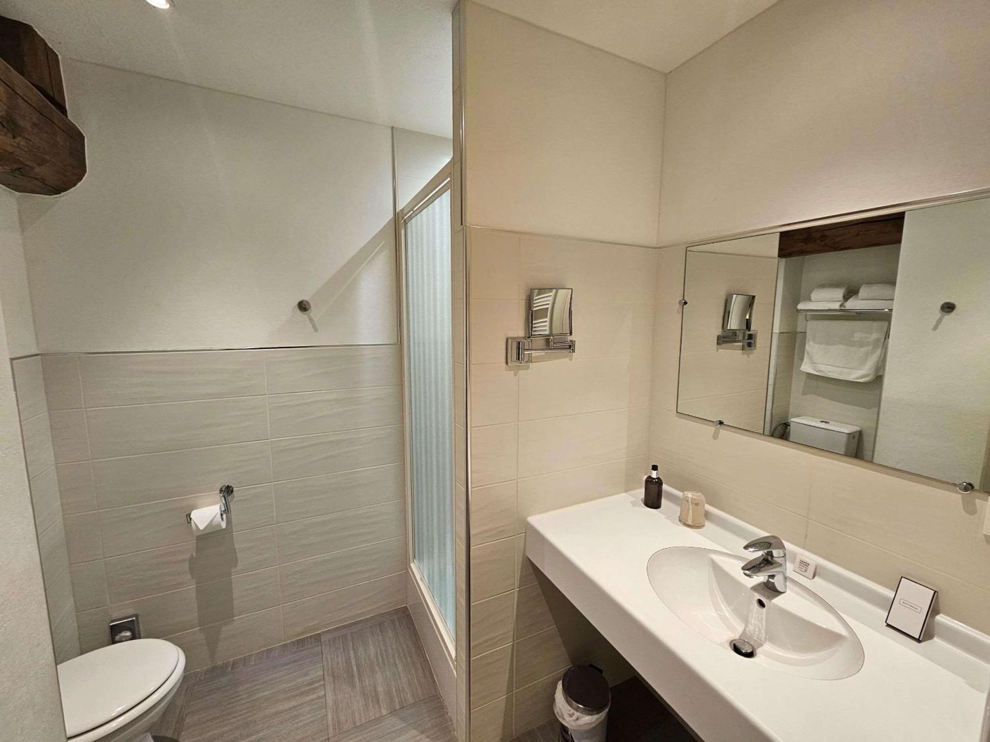 Auberge Du Lac, Sure Hotel Collection By Best Western Mesnil-Saint-Père Eksteriør billede